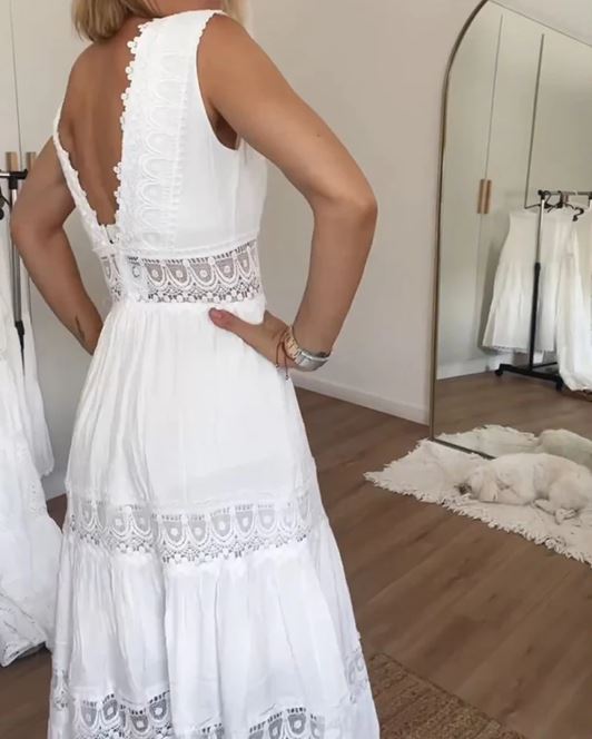 Lilia | Abito in pizzo